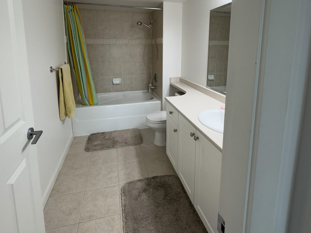 Bedroom 3 Photo of 702 615 Hamilton Street, New Westminster, BC