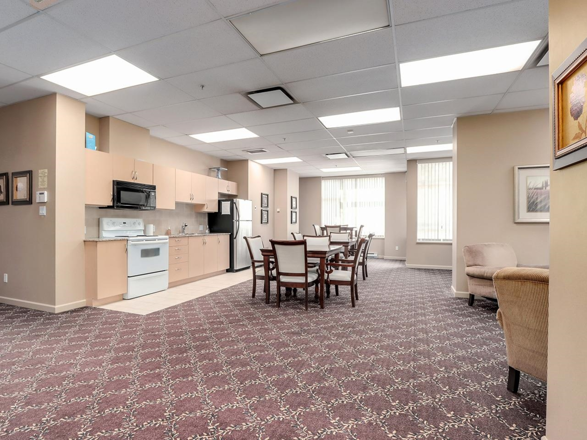 Outdoor Deck Photo of 702 615 Hamilton Street, New Westminster, BC