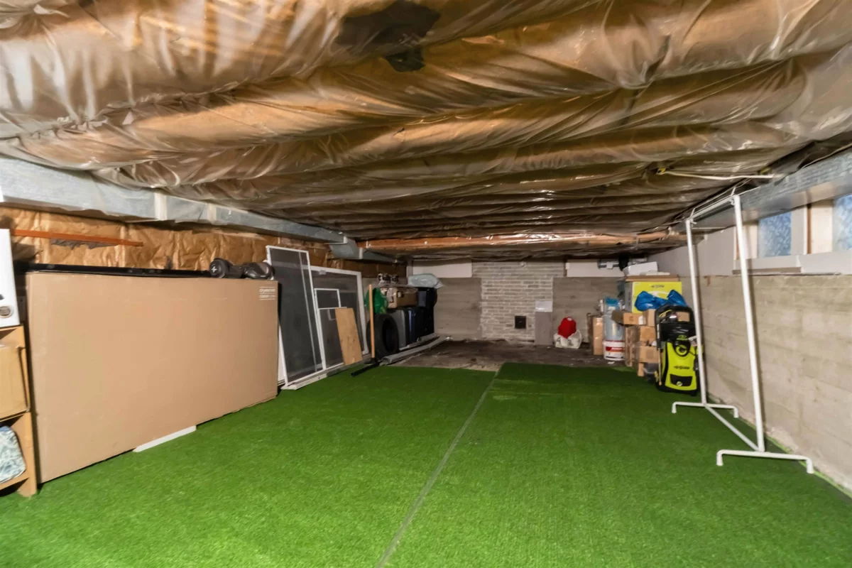 Garden / Landscaping Photo of 3837 Sunnycrest Drive, North Vancouver, BC