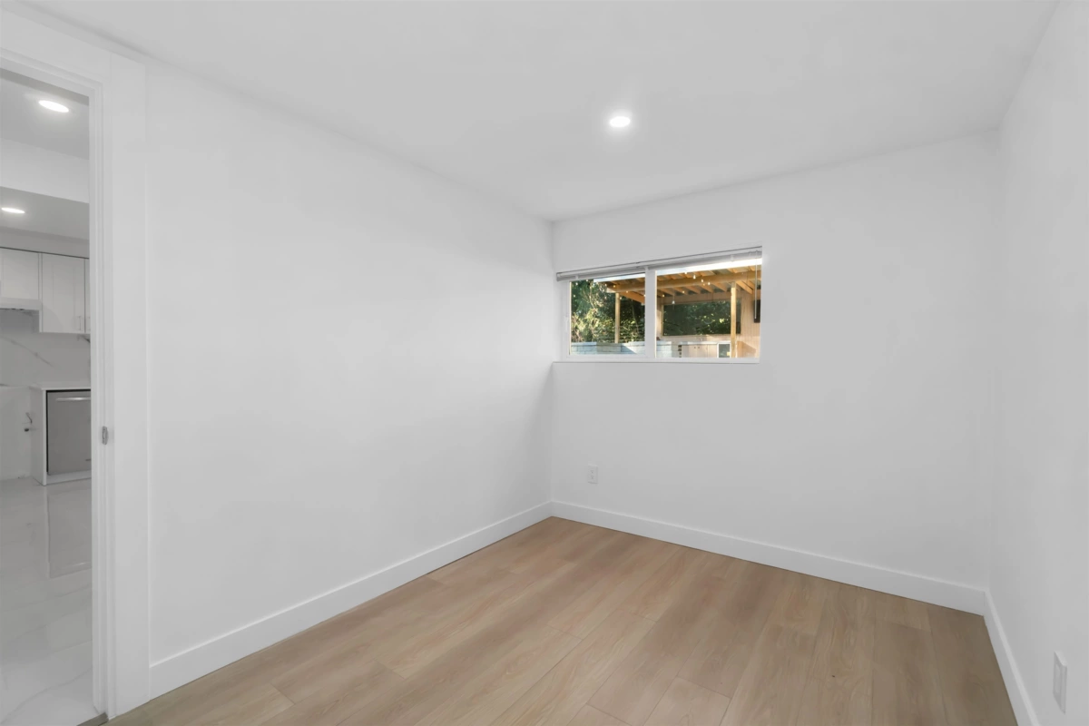 Hot Tub / Spa Photo of 3837 Sunnycrest Drive, North Vancouver, BC