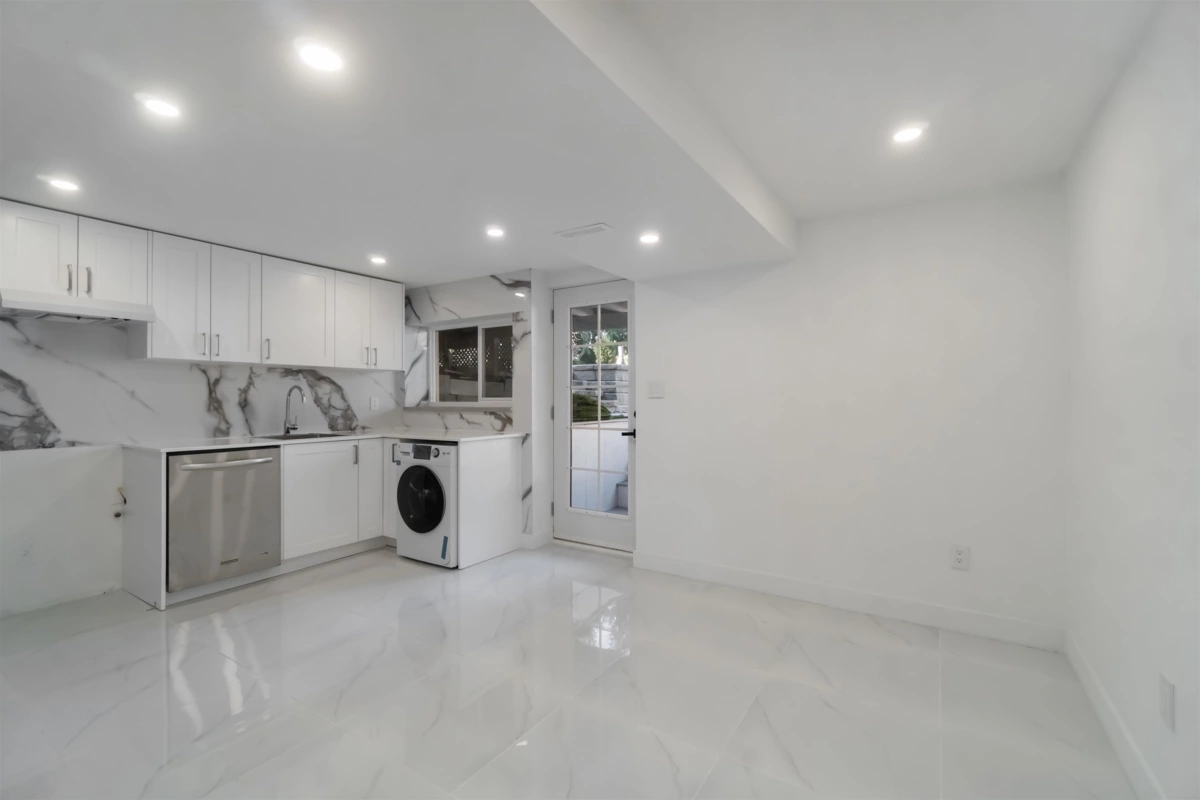 Loft / Bonus Room Photo of 3837 Sunnycrest Drive, North Vancouver, BC