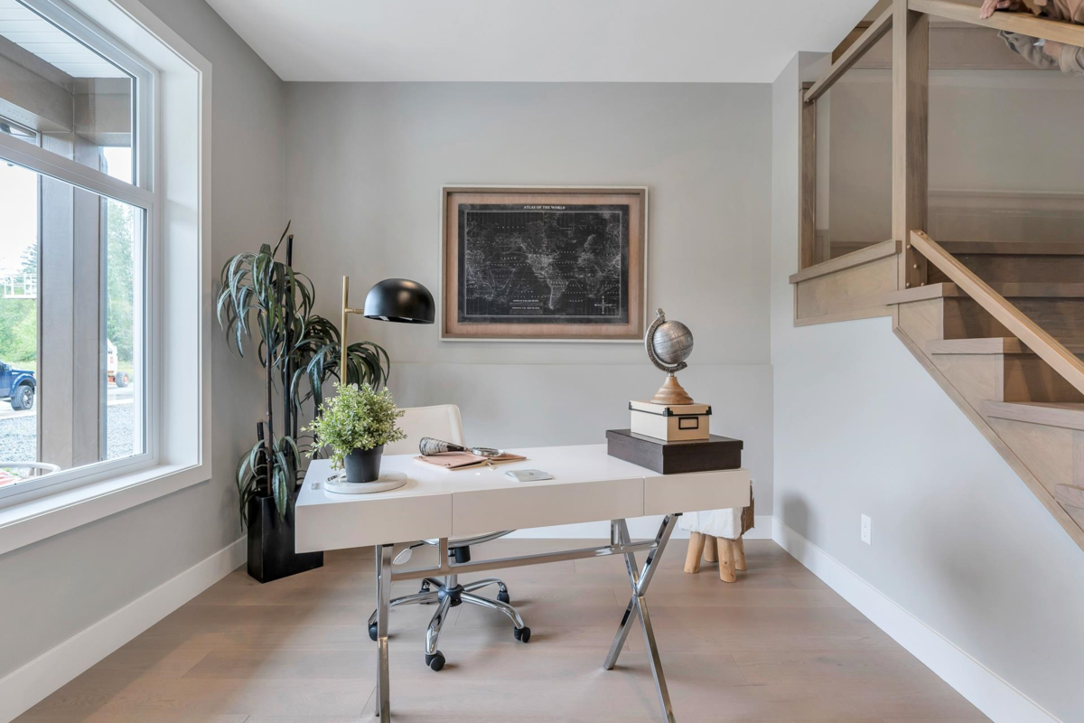 Family Room Photo of 24417 Jenewein Drive, Maple Ridge, BC