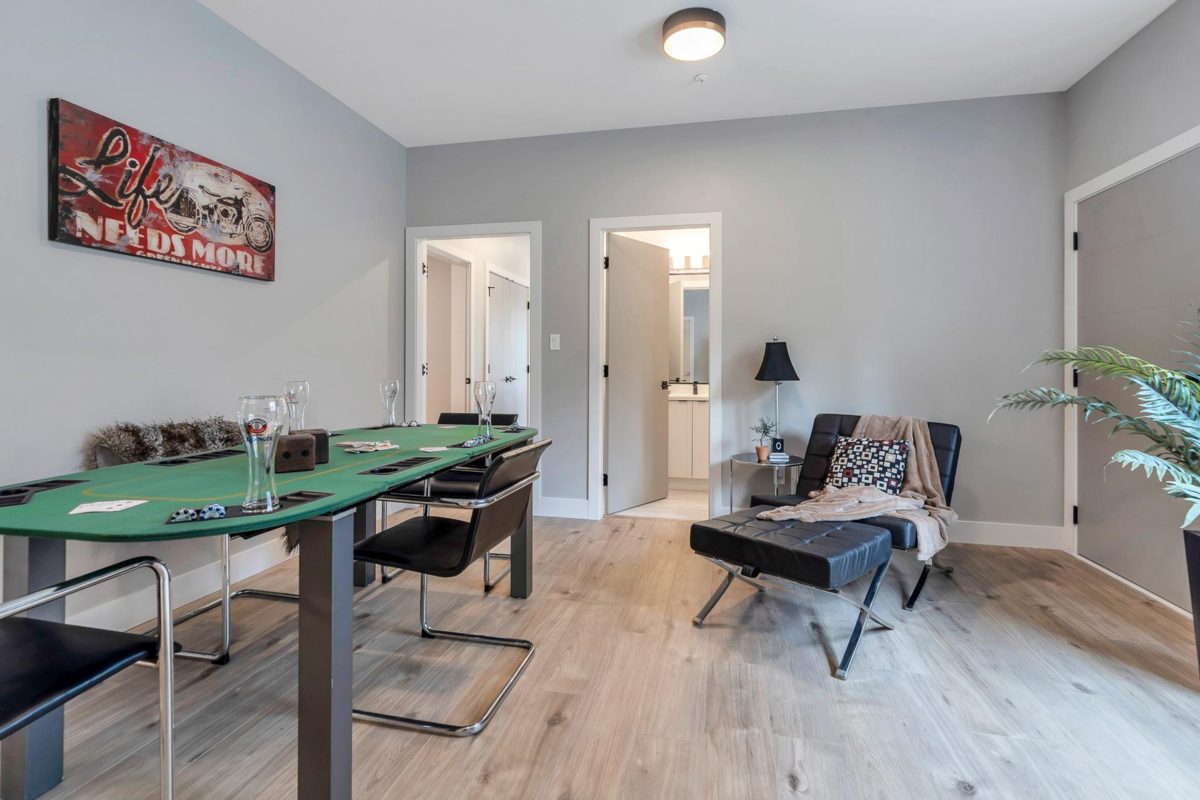 Staircase Photo of 24417 Jenewein Drive, Maple Ridge, BC