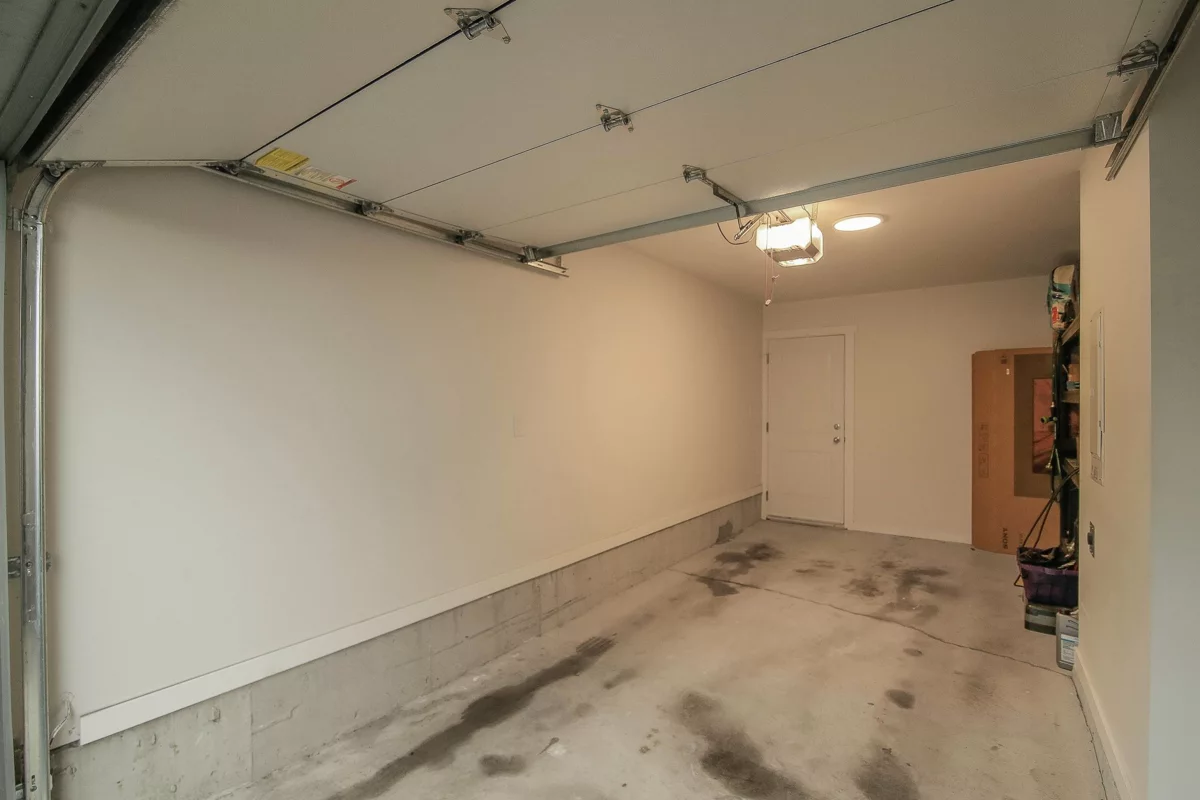 Mudroom Photo of 6 3323 Rockhill Place, Abbotsford, BC