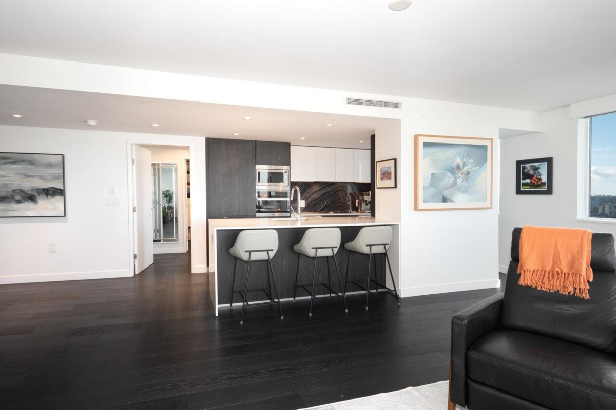 Breakfast Nook Photo of 3206 1111 Richards Street, Vancouver, BC