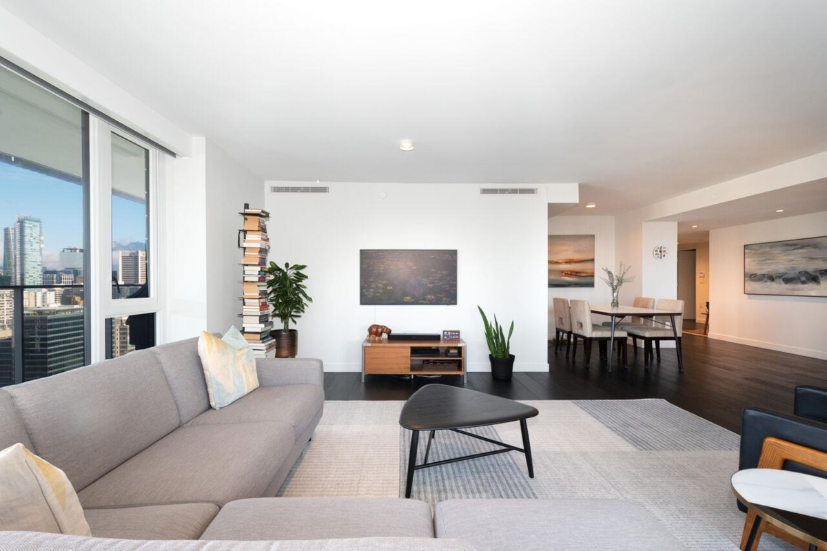 Dining Area Photo of 3206 1111 Richards Street, Vancouver, BC