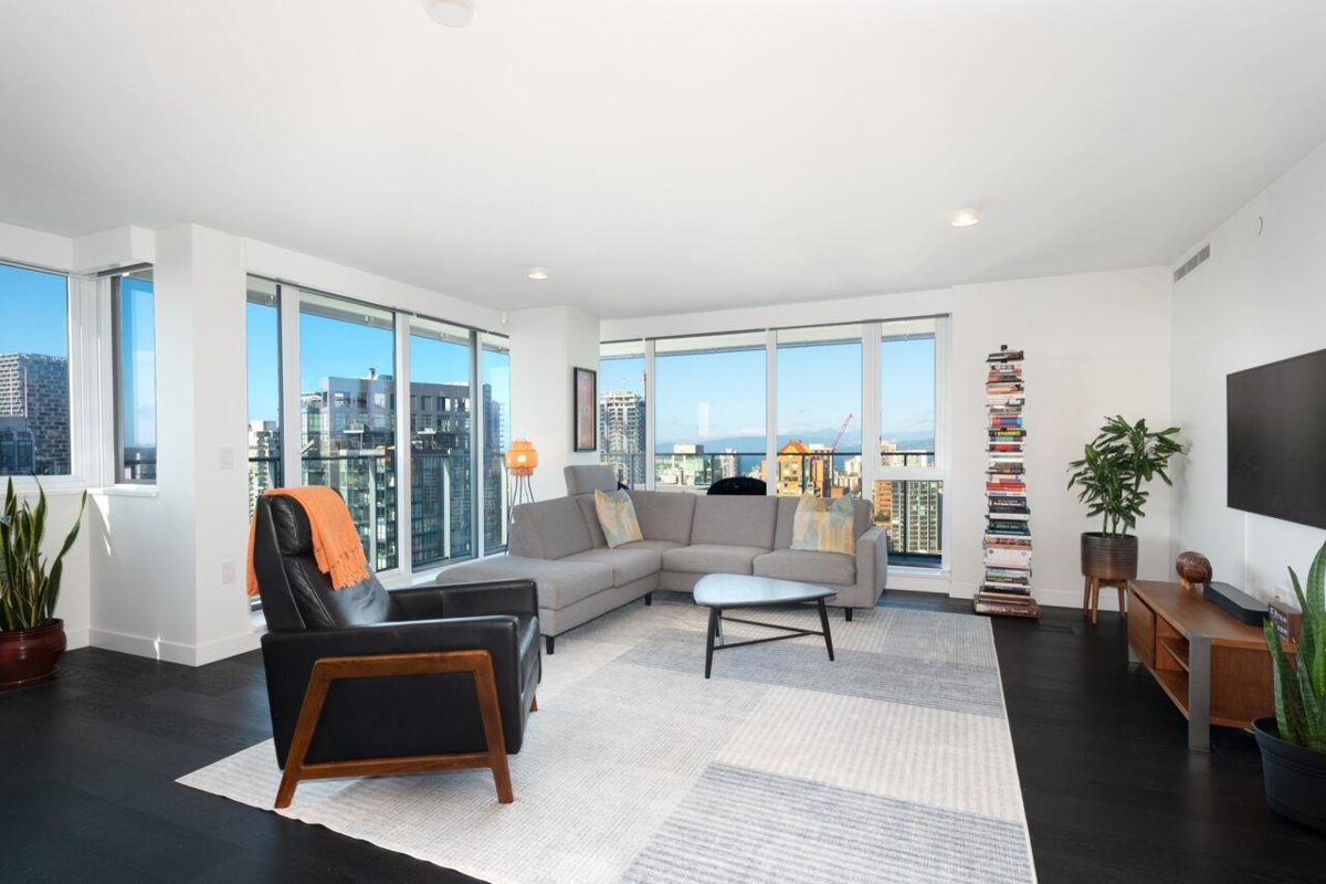Living Room Photo of 3206 1111 Richards Street, Vancouver, BC