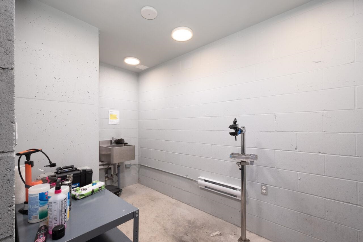 Outdoor Kitchen Photo of 3206 1111 Richards Street, Vancouver, BC