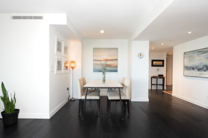 Kitchen Island Photo of 3206 1111 Richards Street, Vancouver, BC