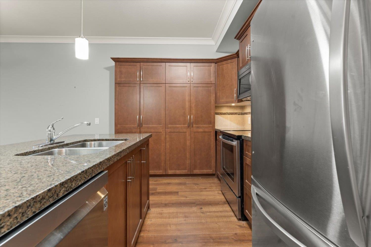 Dining Area Photo of 201 45750 Keith Wilson Road, Chilliwack, BC