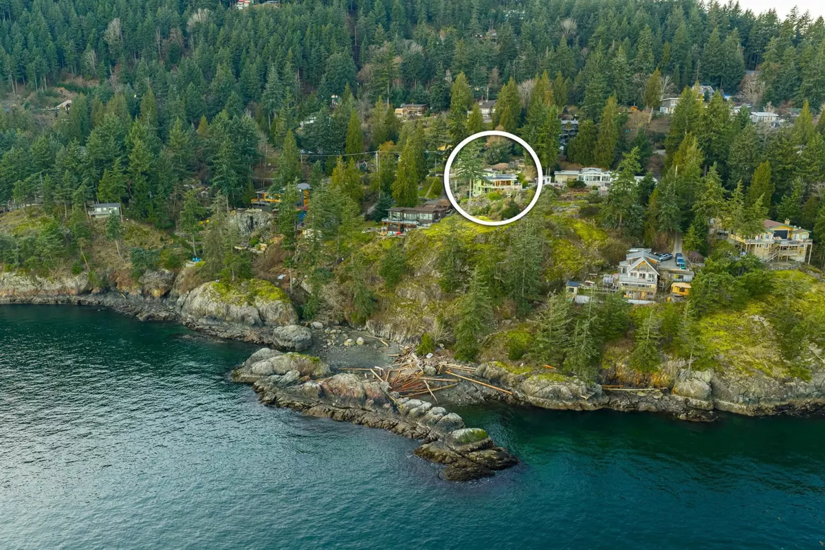 Aerial View of 835 Hummingbird Lane, Bowen Island, BC