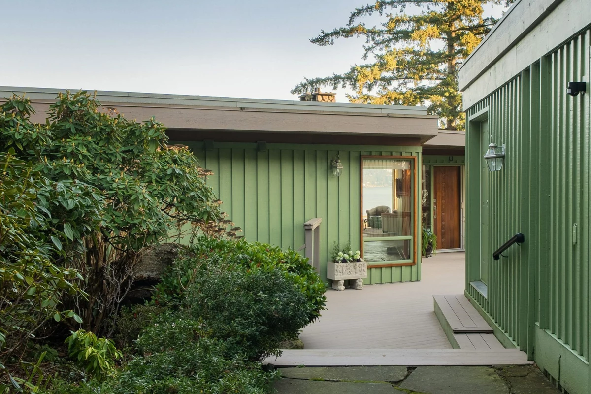 Pantry Photo of 835 Hummingbird Lane, Bowen Island, BC