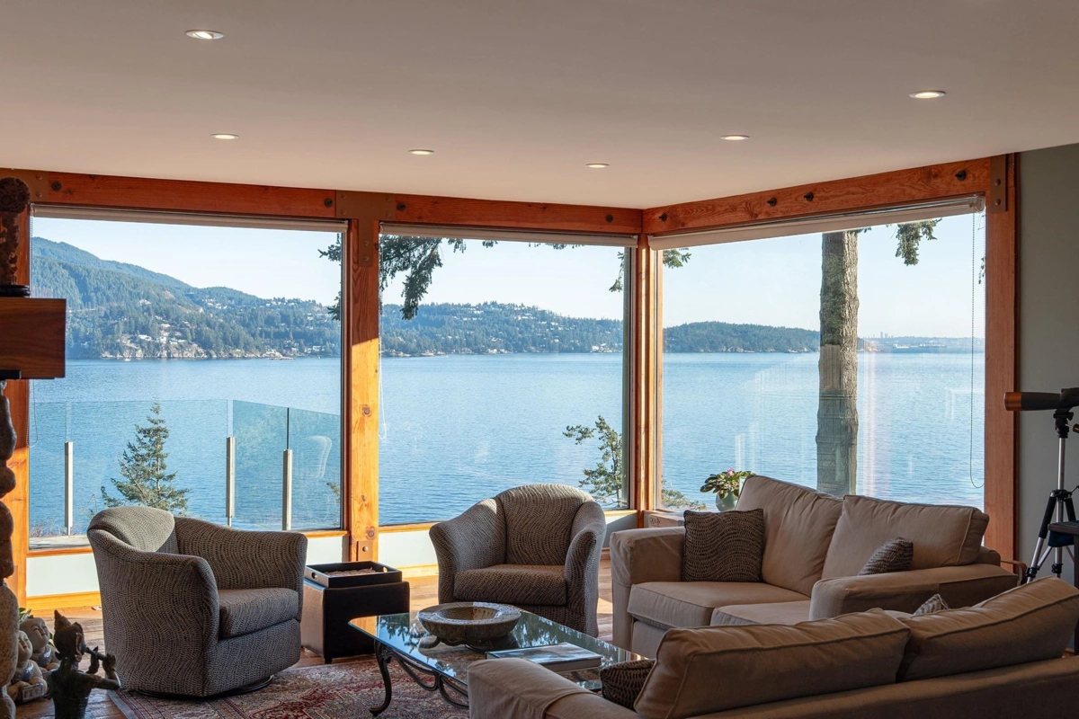 Primary Bathroom Photo of 835 Hummingbird Lane, Bowen Island, BC
