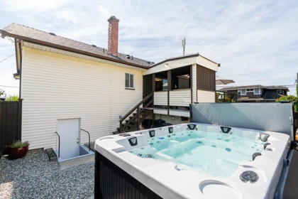 Outdoor Deck Photo of 1033 Cypress Street, White Rock, BC