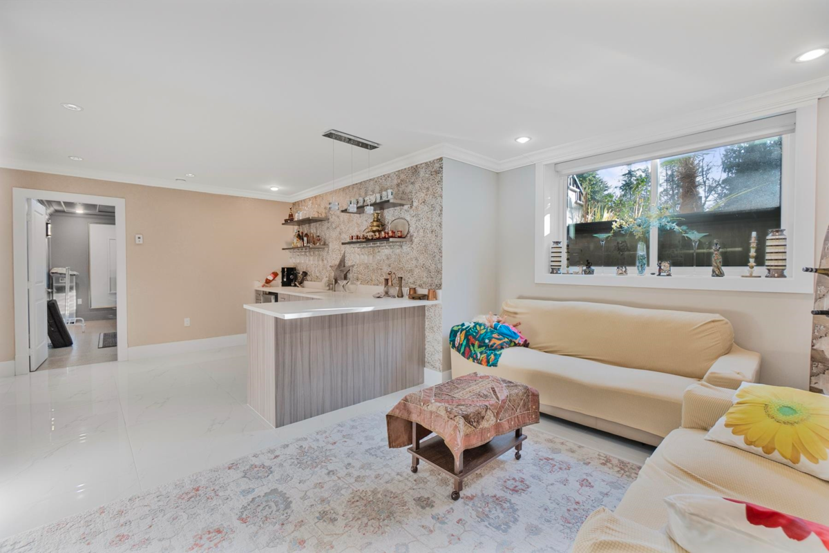 Fitness Center Photo Near 512 W 23rd Street, North Vancouver, BC