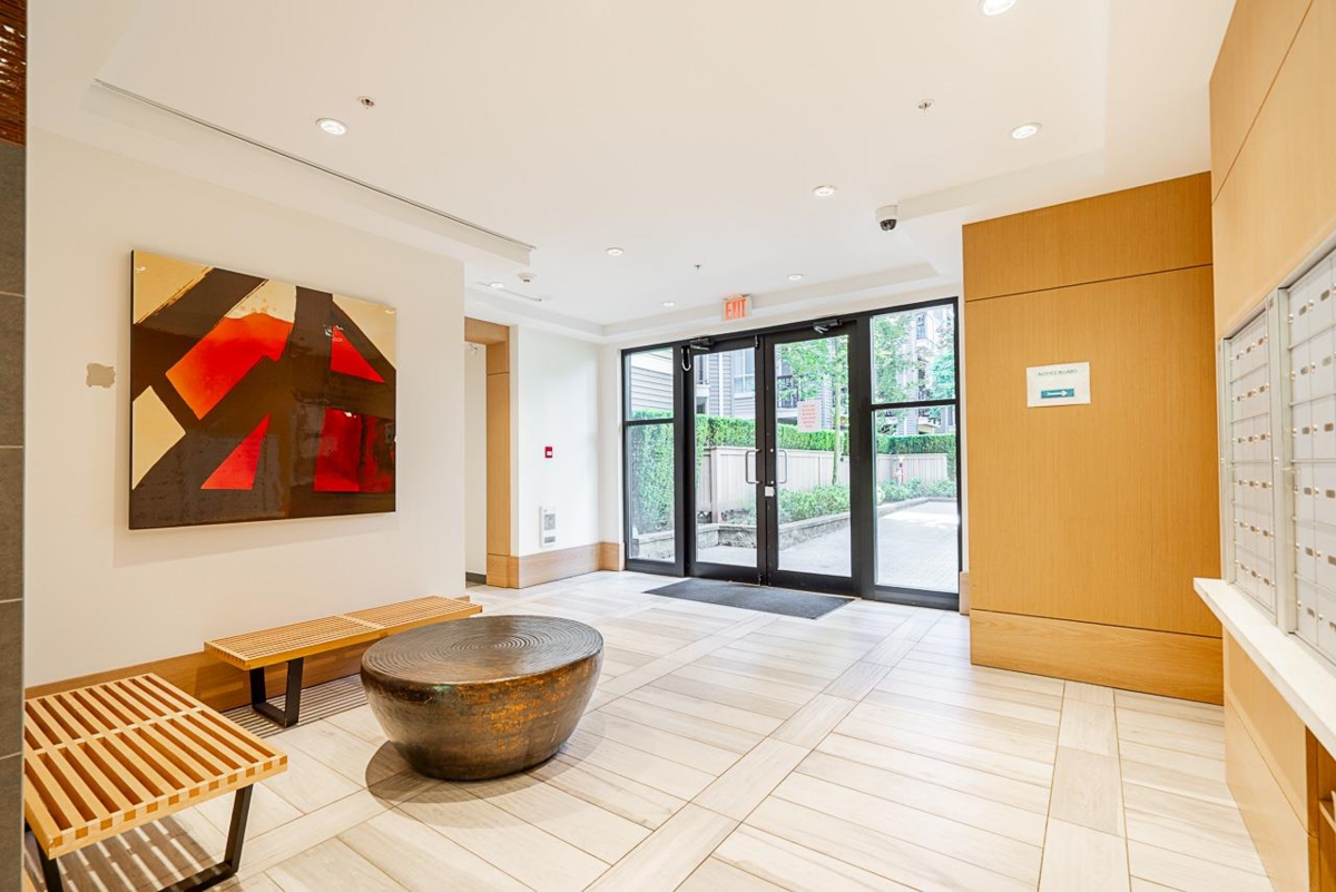 Dining Area Photo of 223 5655 210a Street, Langley, BC
