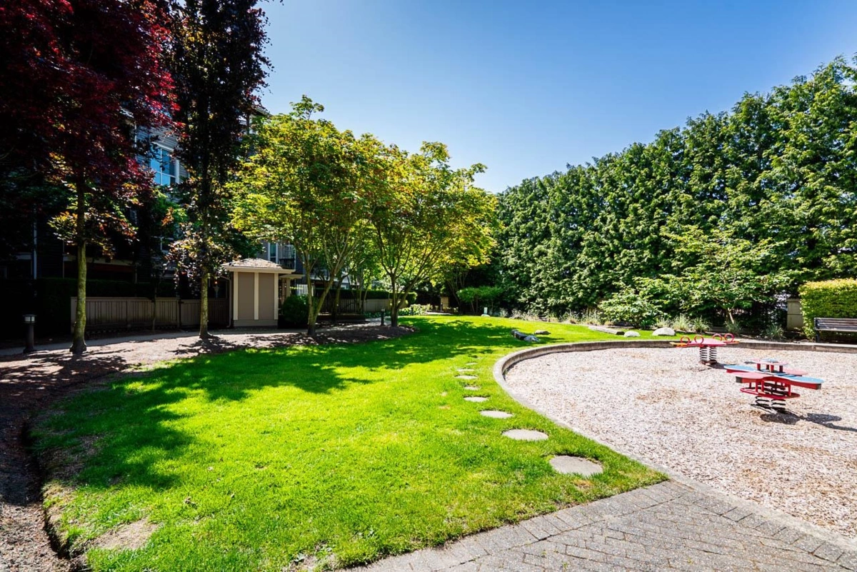 Garden / Landscaping Photo of 223 5655 210a Street, Langley, BC