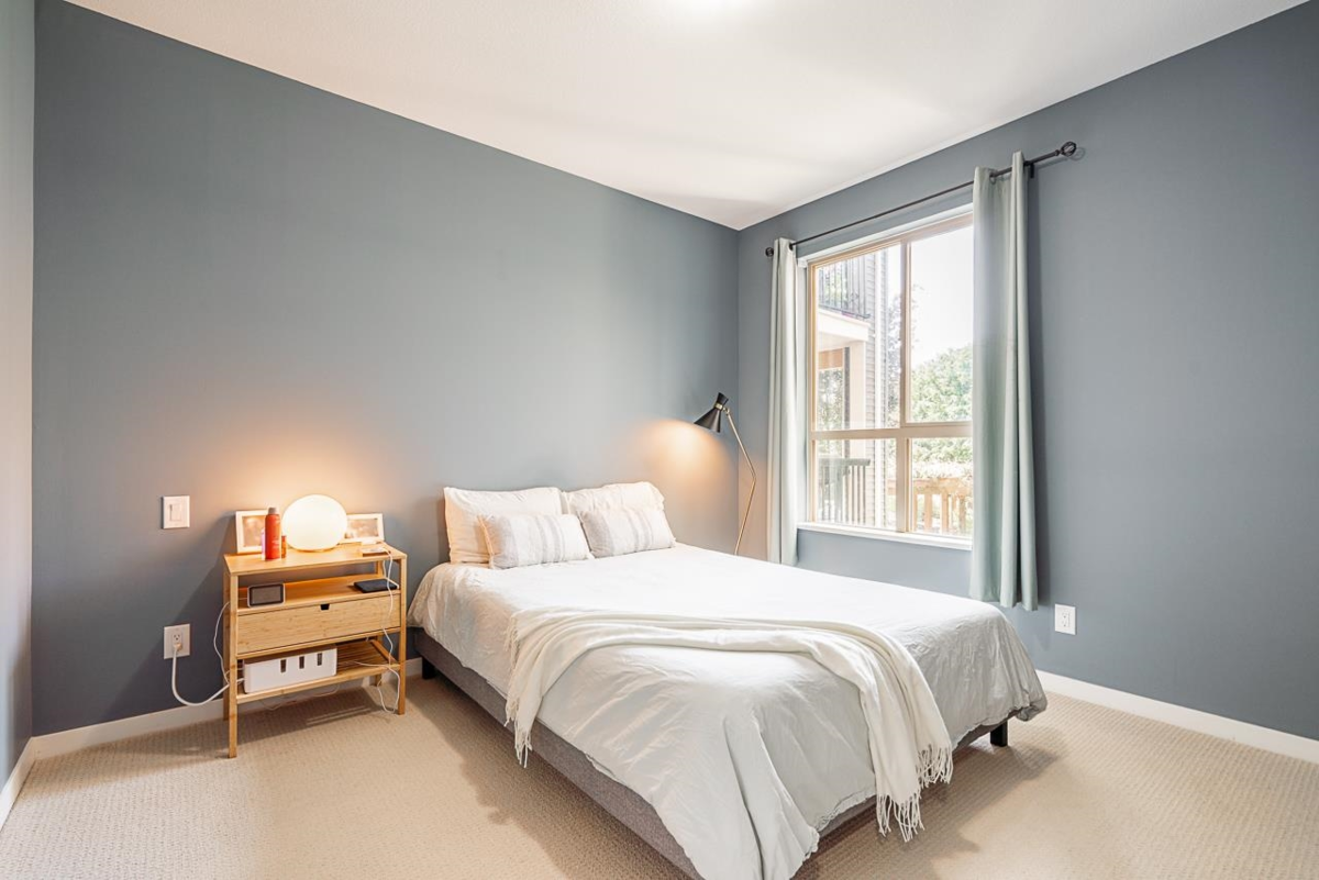 Powder Room Photo of 223 5655 210a Street, Langley, BC