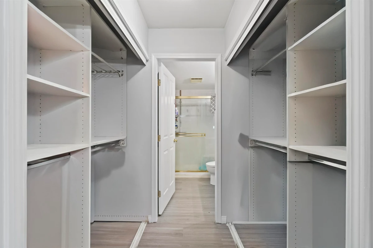 Breakfast Nook Photo of 103 7435 121a Street, Surrey, BC