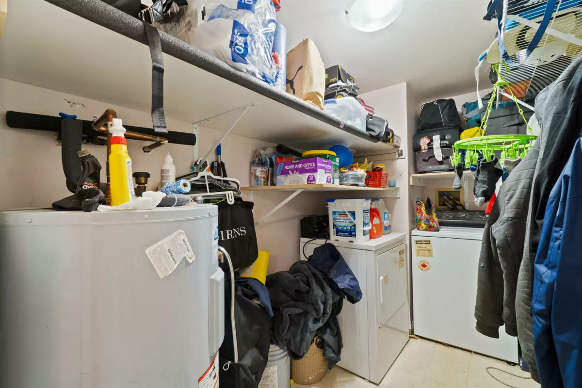 Guest Bathroom Photo of 103 7435 121a Street, Surrey, BC