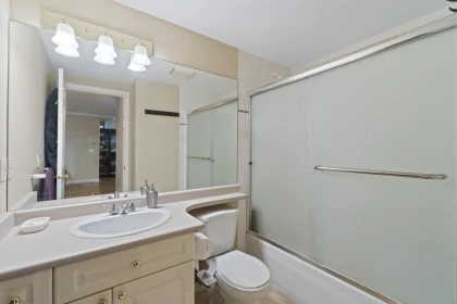 Walk-In Closet Photo of 103 7435 121a Street, Surrey, BC