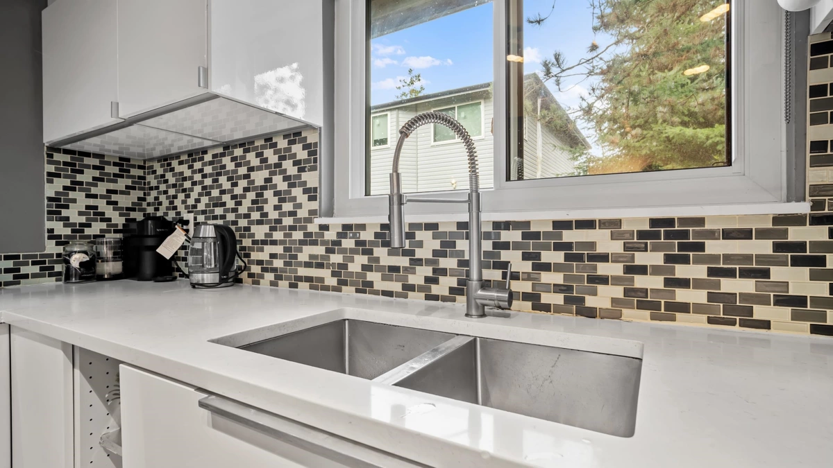 Loft / Bonus Room Photo of 145 7287 140 Street, Surrey, BC