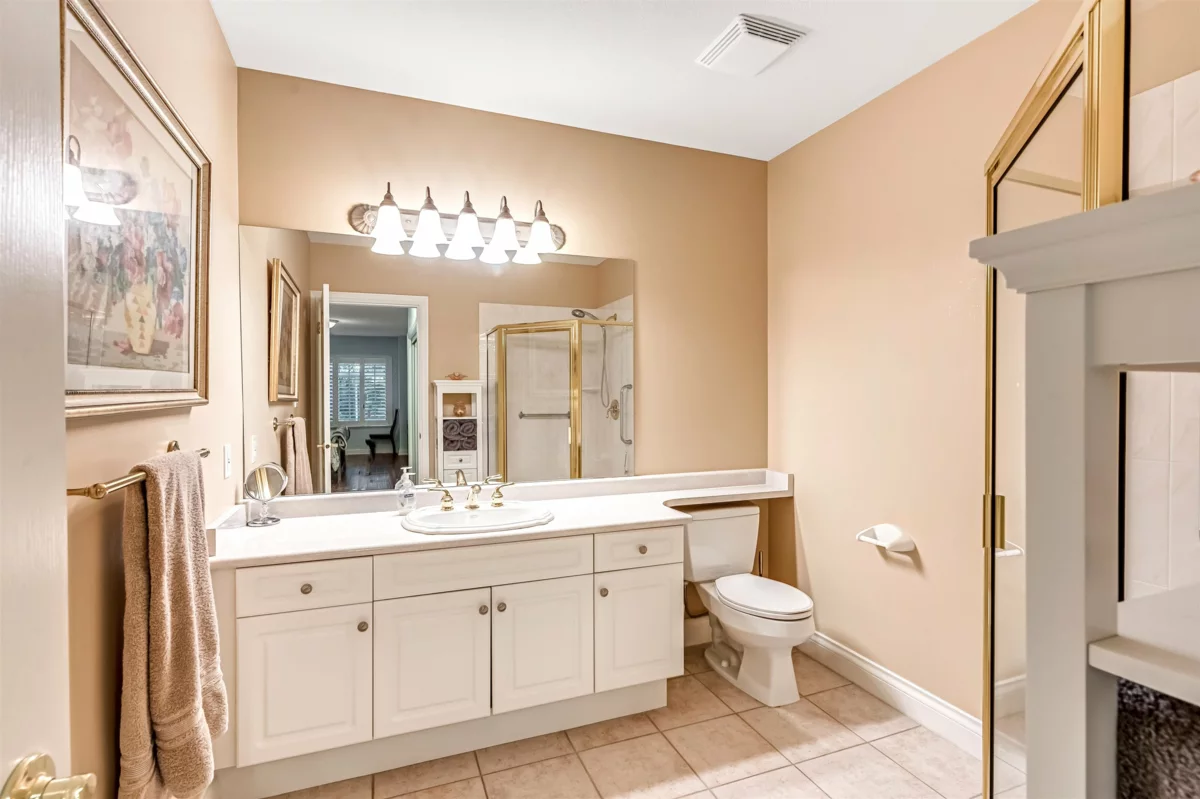 Bedroom 2 Photo of 205 1320 55 Street, Delta, BC