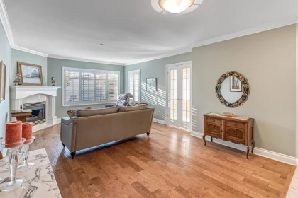 Breakfast Nook Photo of 205 1320 55 Street, Delta, BC