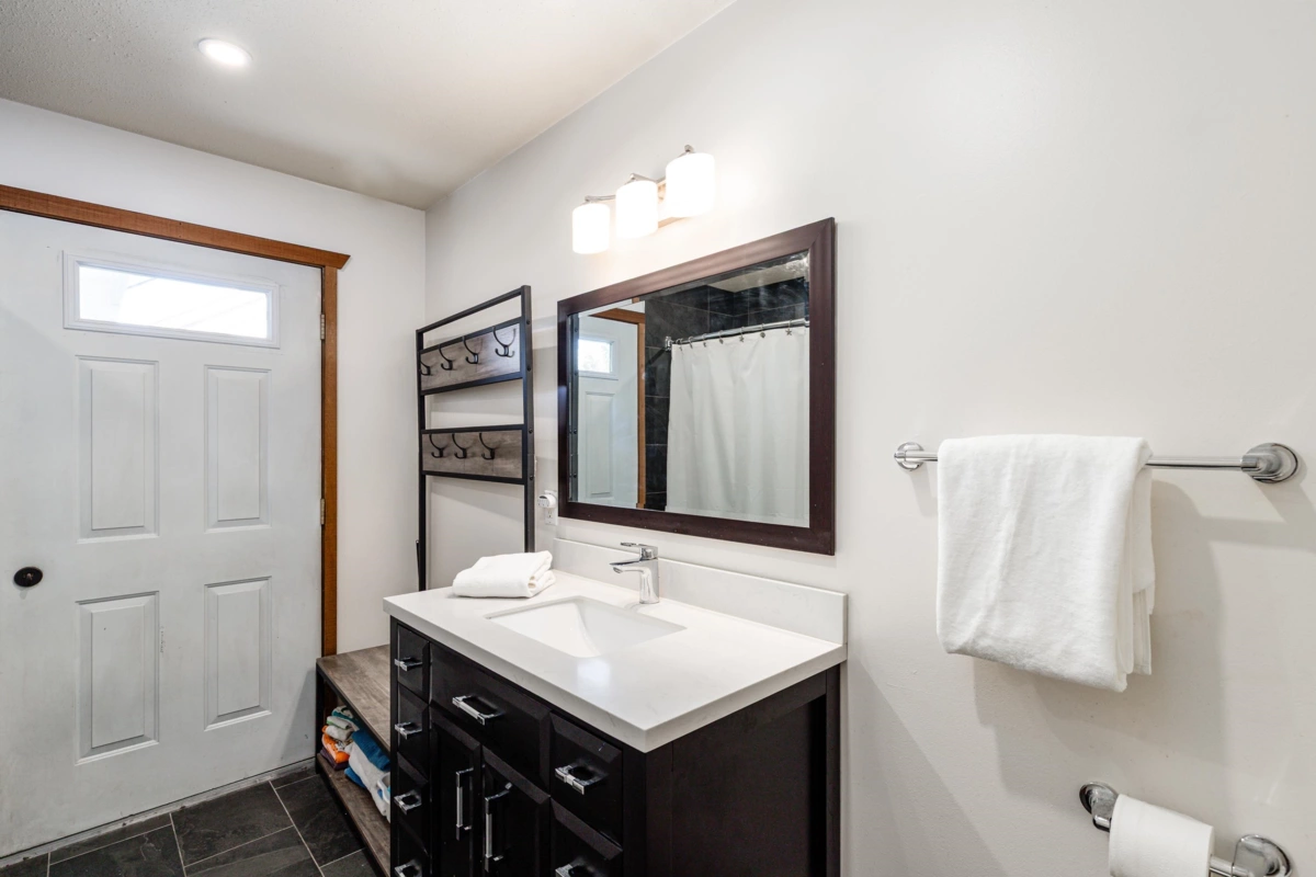 Kitchen Photo of 18 6125 Eagle Drive, Whistler, BC