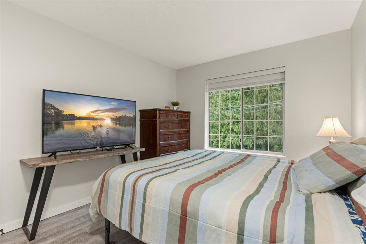 Basement Recreation Room Photo of 307 2491 Gladwin Road, Abbotsford, BC