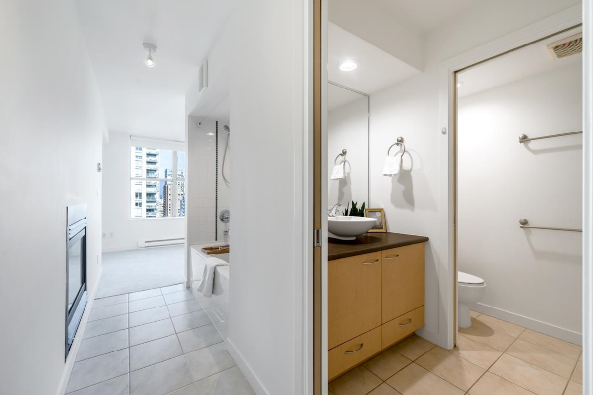 Bedroom 3 Photo of 2403 969 Richards Street, Vancouver, BC