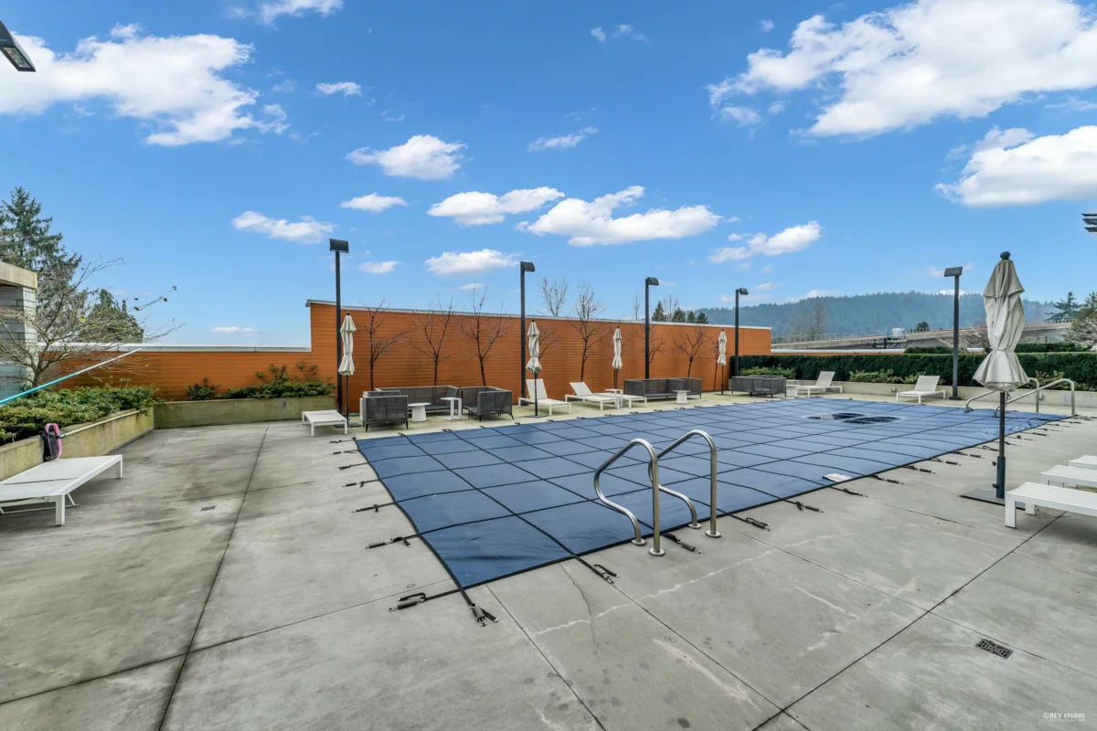 Laundry Room Photo of 2508 652 Whiting Way, Coquitlam, BC