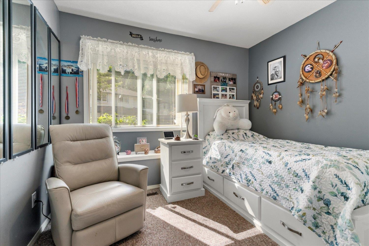 Basement Recreation Room Photo of 35 34250 Hazelwood Avenue, Abbotsford, BC