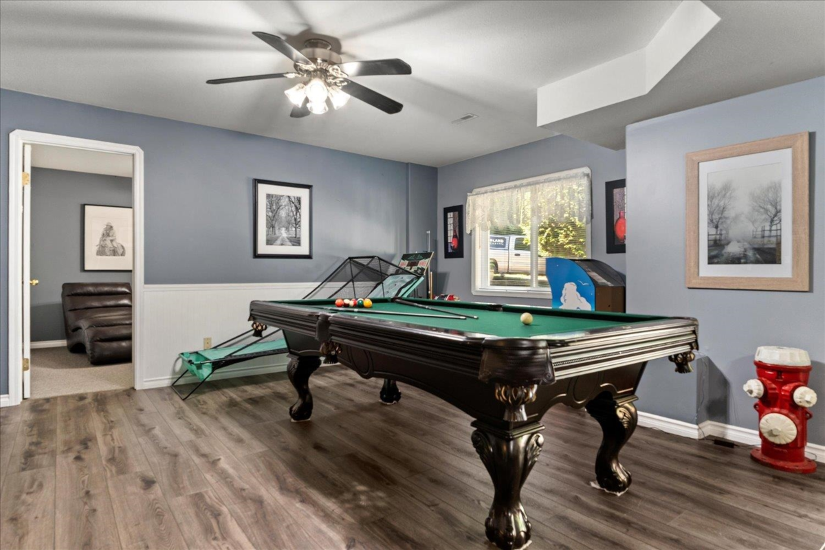 Garage Interior Photo of 35 34250 Hazelwood Avenue, Abbotsford, BC