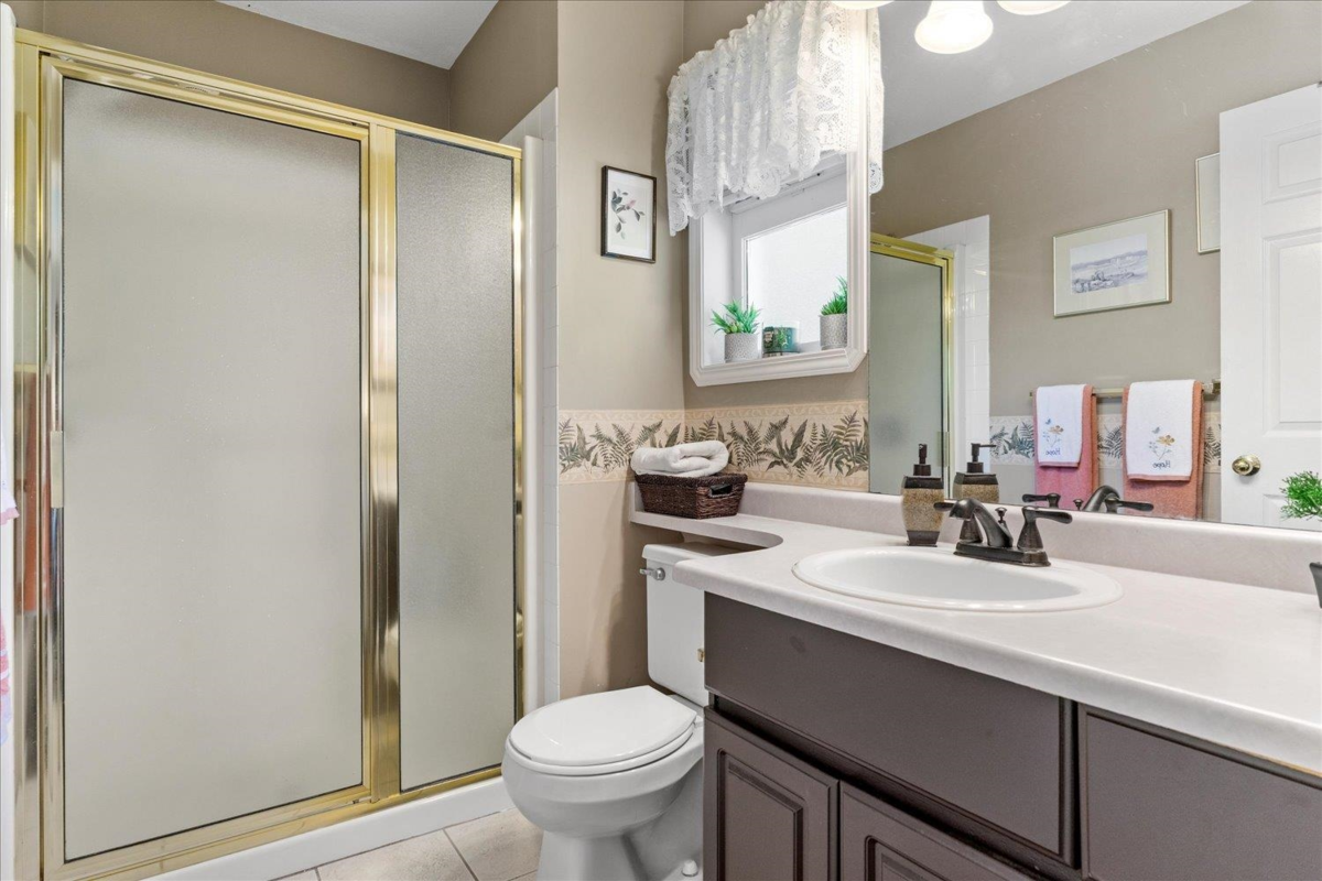 Hallway Photo of 35 34250 Hazelwood Avenue, Abbotsford, BC