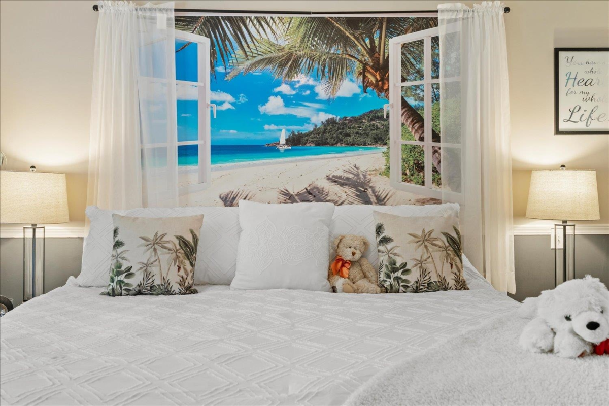 Mudroom Photo of 35 34250 Hazelwood Avenue, Abbotsford, BC