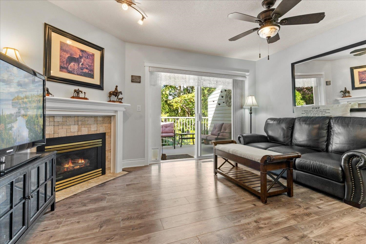 Walk-In Closet Photo of 35 34250 Hazelwood Avenue, Abbotsford, BC