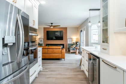 Kitchen Photo of 6528 187a Street, Surrey, BC