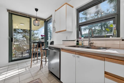 Kitchen Island Photo of 410 7288 Acorn Avenue, Burnaby, BC