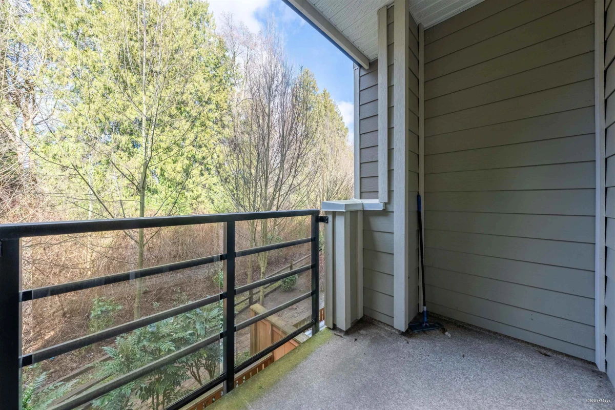 Laundry Room Photo of 24 14285 64 Avenue, Surrey, BC