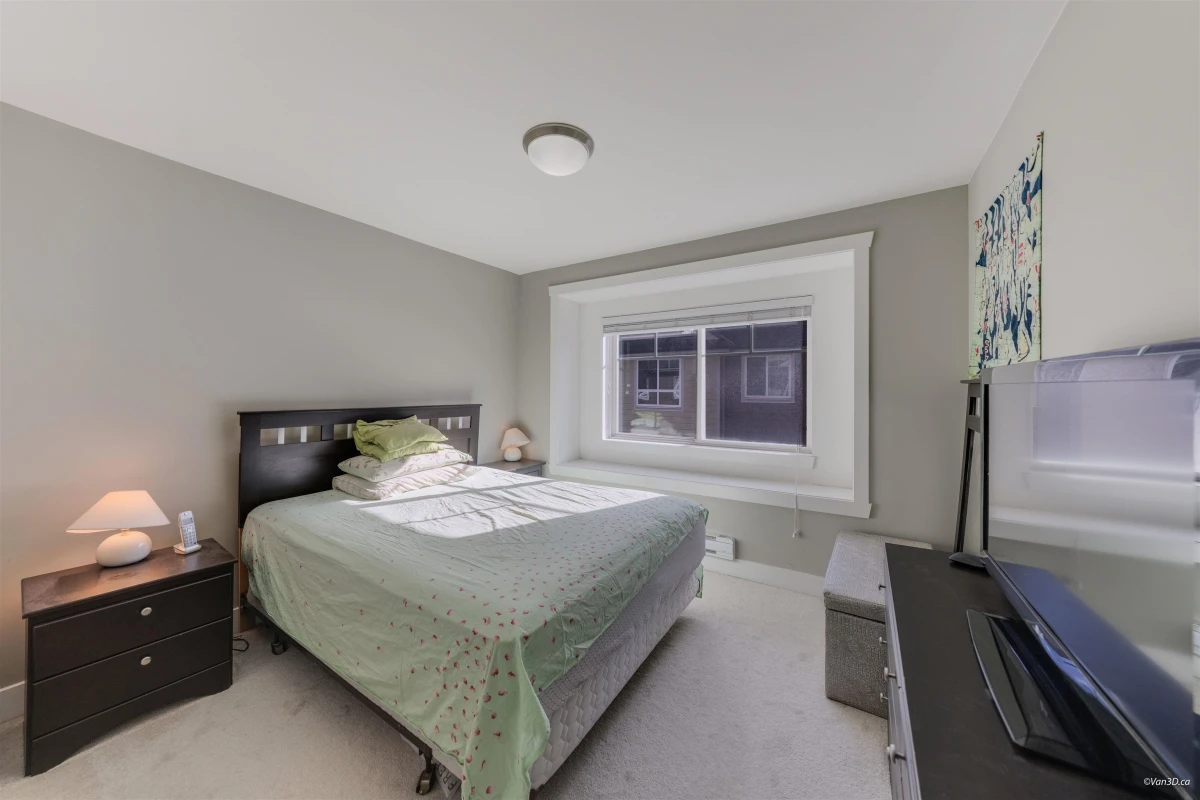 Swimming Pool Photo of 24 14285 64 Avenue, Surrey, BC