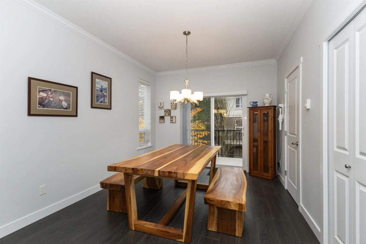 Breakfast Nook Photo of 126 5888 144th Street, Surrey, BC