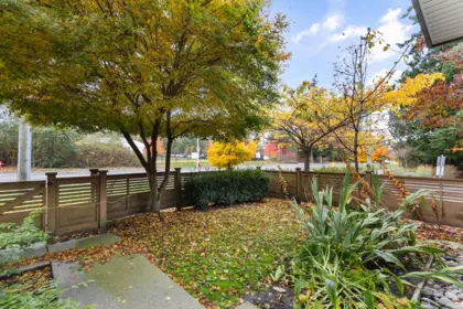 Front Yard Photo of 126 5888 144 Street, Surrey, BC