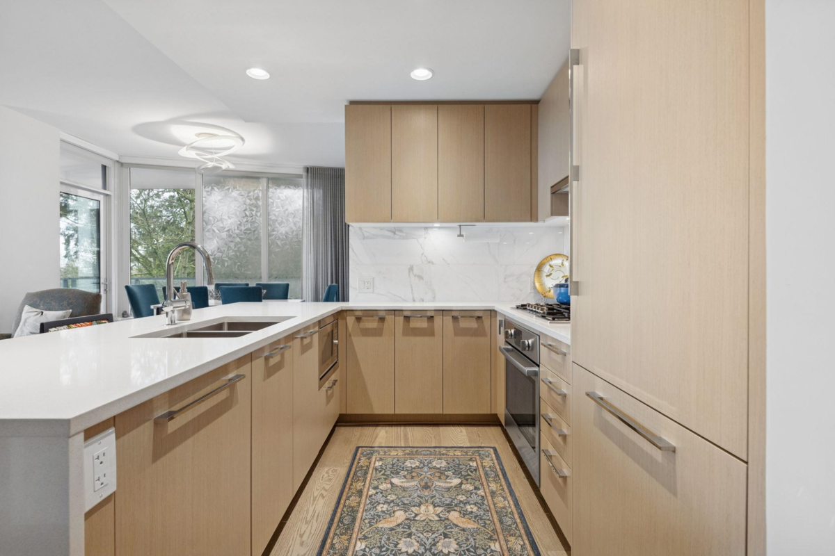 Guest Bathroom Photo of 530 3563 Ross Drive, Vancouver, BC