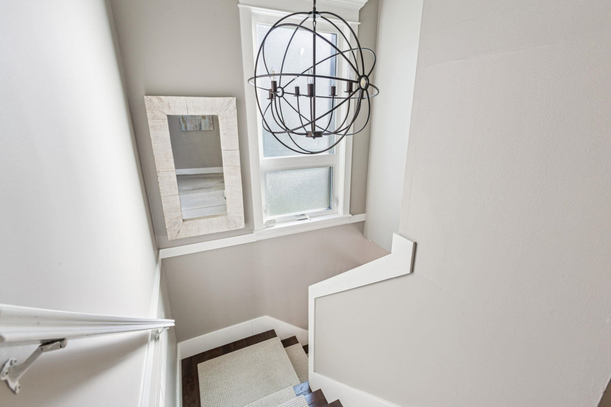 Entry Foyer Photo of 4687 Hoskins Road, North Vancouver, BC