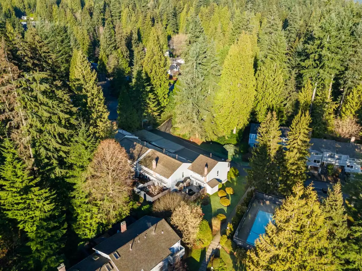 Front Yard Photo of 4687 Hoskins Road, North Vancouver, BC