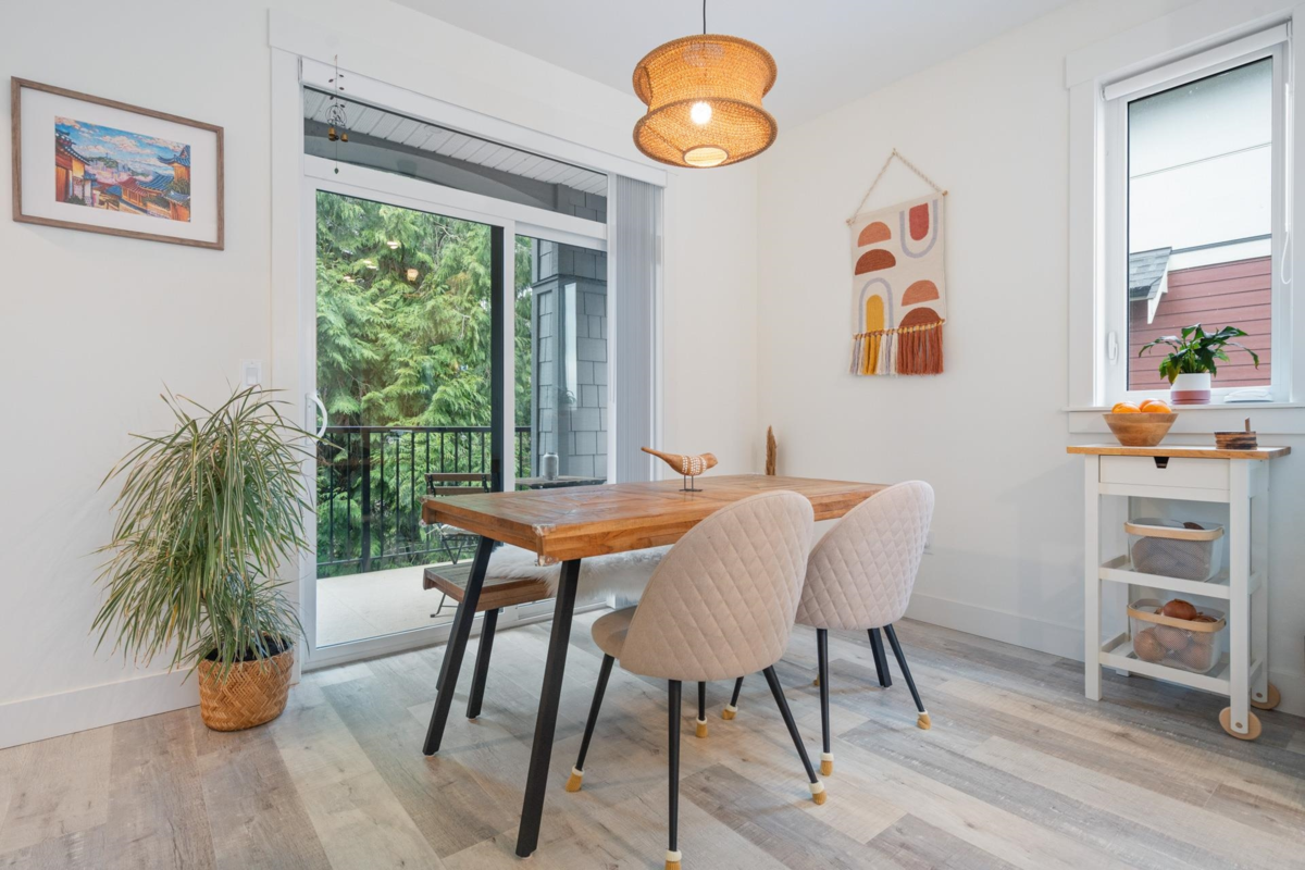 Bedroom 4 Photo of 6 46339 Hope River Road, Chilliwack, BC