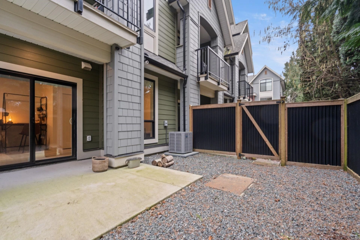 Garden / Landscaping Photo of 6 46339 Hope River Road, Chilliwack, BC