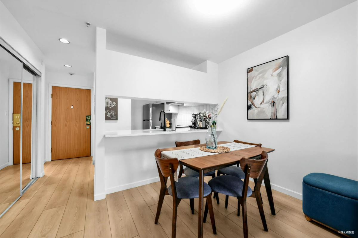 Bedroom 4 Photo of 107 189 E 16th Avenue, Vancouver, BC