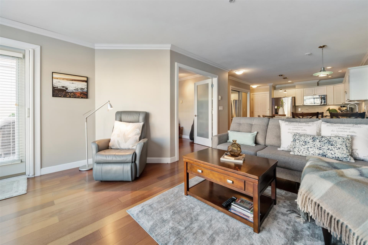 Exterior Rear Photo of 303 1153 Vidal Street, White Rock, BC